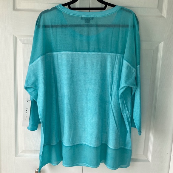 Tribal pullover top - Picture 2 of 8